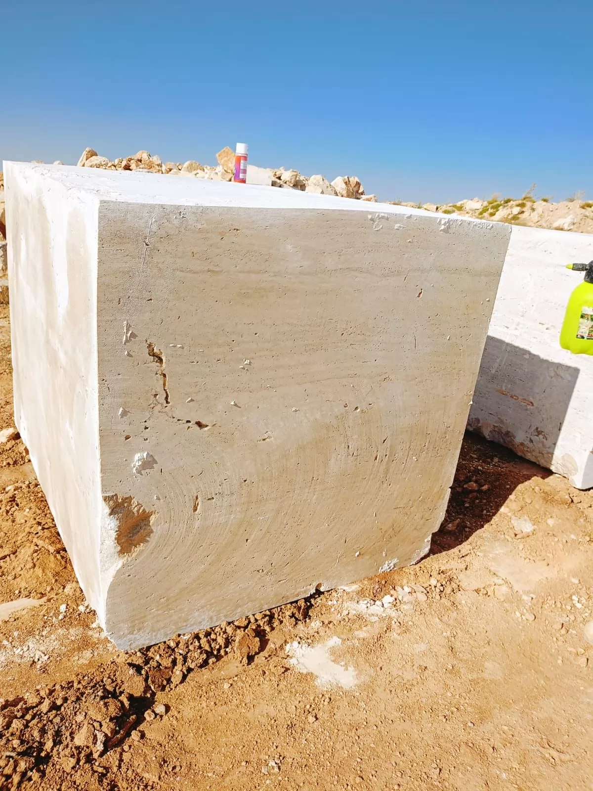 VC Light Travertine Blocks