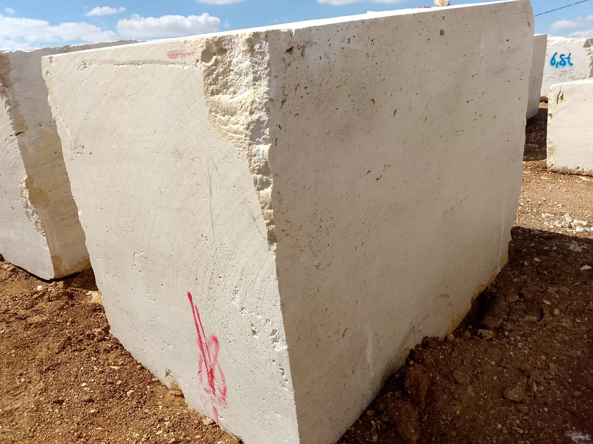 CC Light Travertine Blocks